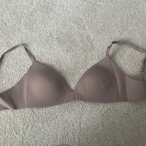 Lululemon Bra 32B Nude